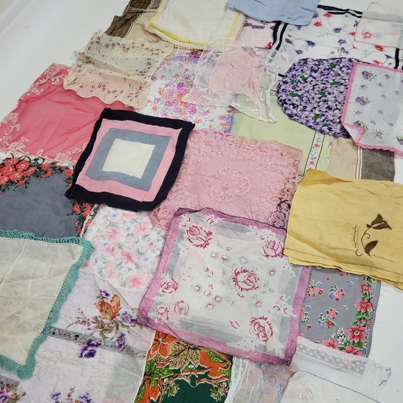 Vintage Multicolor handkerchiefs - Picture 8 of 12